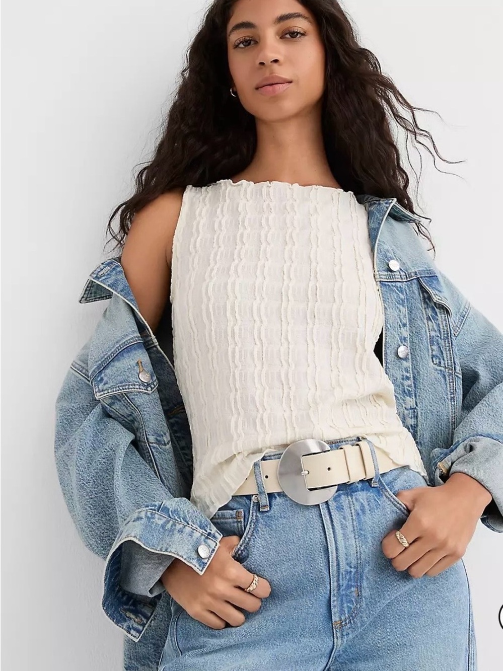 Sleeveless Textured Cream Ruffle Top - Picture 2 of 4